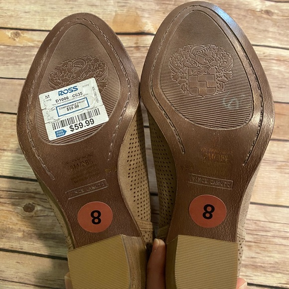 Vince Camuto Leather Booties NWT - Picture 4 of 4